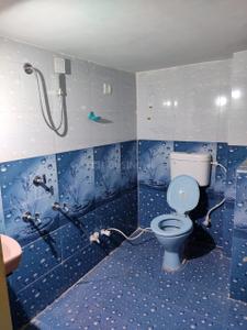 Bathroom Image of 750 Sq.ft 1 BHK Builder Floor for rent in SATI Campus Vidisha for Rs. 4500