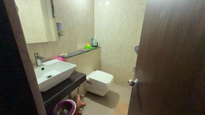 Image of 750 Sq.ft 1.5 BHK Apartment / Flat for sale in Rivali Park Wintergreen, Borivali East, Mumbai for Rs. 15500000