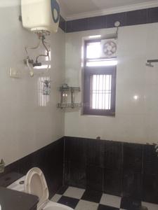 Bathroom Image of 1700 Sq.ft 2 BHK Builder Floor for rent in Sector 31 Faridabad for Rs. 22000