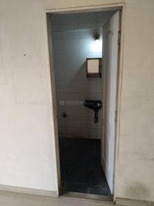 Bathroom Image of 1050 Sq.ft 2 BHK Apartment / Flat for sale in Arihant Abhilasha, Kharghar Navi Mumbai for Rs. 12500000
