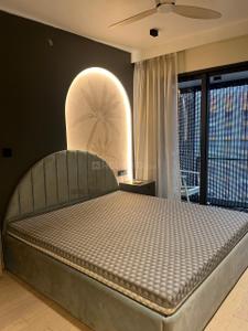 Bedroom Image of 1500 Sq.ft 3 BHK Apartment / Flat for sale in Indiabulls Sky Forest, Parel Mumbai for Rs. 100000000
