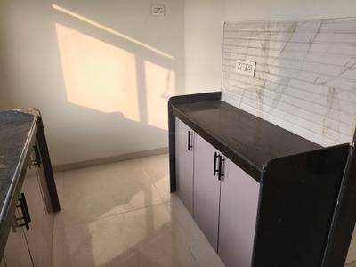 Kitchen Image of 750 Sq.ft 2 BHK Apartment / Flat for rent in Oxford Navrang Crystal, Goregaon West Mumbai for Rs. 65000