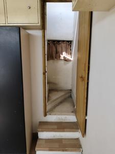 Staircase Image of 1200 Sq.ft 2.5 BHK Independent House for rent in Bodakdev Ahmedabad for Rs. 25000