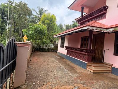Balcony Image of 1700 Sq.ft 4 BHK Independent House for sale in Thariyode Wayanad for Rs. 5400000