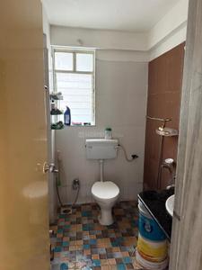 Bathroom Image of 975 Sq.ft 2 BHK Apartment / Flat for sale in Runwal Euphoria, Kondhwa Pune for Rs. 7000000