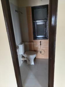 Bathroom Image of 1339 Sq.ft 3 BHK Apartment / Flat for sale in RPS Savana, Sector 88 Faridabad for Rs. 12500000