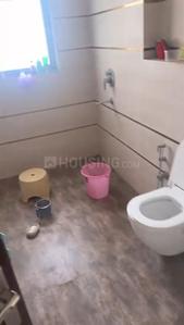 Bathroom Image of 2500 Sq.ft 3 BHK Independent House for rent in Omaxe NRI City, Omega II Greater Noida for Rs. 35000