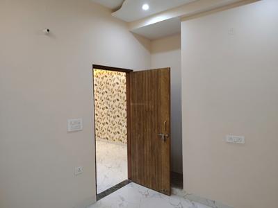 Bedroom Image of 700 Sq.ft 2 BHK Apartment / Flat for sale in DLF Ankur Vihar Ghaziabad for Rs. 2000000