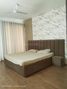 Bedroom Image of 4500 Sq.ft 4 BHK Builder Floor for rent in DLF Moulsari Enclave, DLF Phase 3 Gurgaon for Rs. 200000