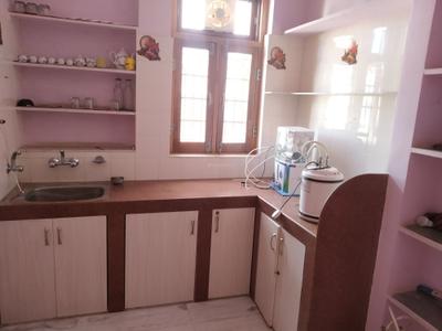 Kitchen Image of 1100 Sq.ft 3 BHK Independent House for rent in Charan Singh Nagar Sikar for Rs. 15000