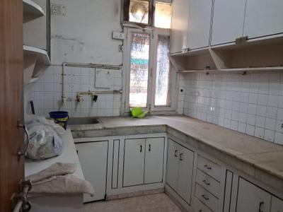Kitchen Image of 1250 Sq.ft 3 BHK Apartment / Flat for sale in Brotherhood Apartments, Vikaspuri New Delhi for Rs. 17000000