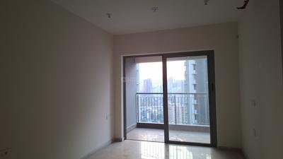 Balcony Image of 1050 Sq.ft 2 BHK Apartment / Flat for sale in Kalpataru Paramount, Thane West Thane for Rs. 17500000