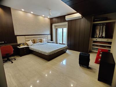Bedroom Image of 3000 Sq.ft 3.5 BHK Apartment / Flat for sale in Kalighat Kolkata for Rs. 56000000
