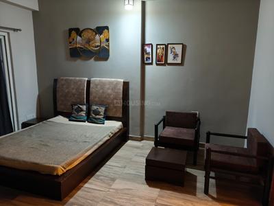 Bedroom Image of 880 Sq.ft 1 BHK Apartment / Flat for sale in Paramount Golfforeste Premium Apartments, Surajpur Greater Noida for Rs. 6000000