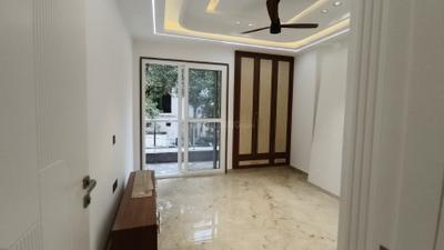 Bedroom Image of 1900 Sq.ft 4 BHK Builder Floor for sale in Kaushambi Ghaziabad for Rs. 30000000