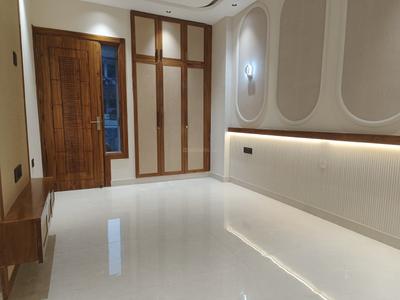 Bedroom Image of 2300 Sq.ft 4 BHK Builder Floor for sale in Indirapuram Ghaziabad for Rs. 27000000