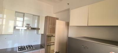 Kitchen Image of 1600 Sq.ft 3 BHK Apartment / Flat for sale in DLF The Primus, Sector 82A Gurgaon for Rs. 28500000