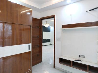 Bedroom Image of 1500 Sq.ft 4 BHK Builder Floor for sale in Suraj Vihar New Delhi for Rs. 13500000
