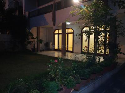Image of 5800 Sq.ft 6 BHK Independent House for sale in Sukhdev Vihar, New Delhi for Rs. 180000000