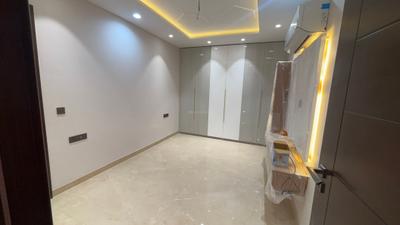 Bedroom Image of 1400 Sq.ft 3 BHK Apartment / Flat for sale in Sector 5 Rohini New Delhi for Rs. 16000000