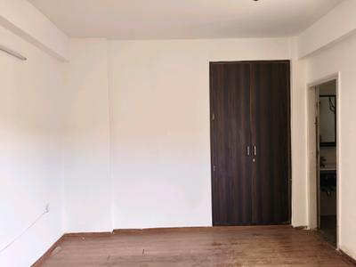Bedroom Image of 1300 Sq.ft 2.5 BHK Apartment / Flat for sale in Bestech Park View Residency, Palam Vihar Gurgaon for Rs. 20000000