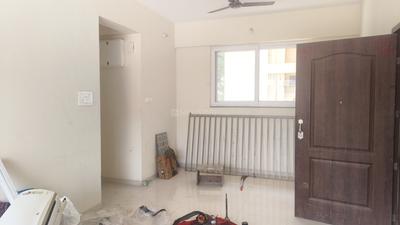 Living Room Image of 900 Sq.ft 2 BHK Apartment / Flat for rent in Kumar Corp Parasmani A, Vidyavihar Mumbai for Rs. 65000