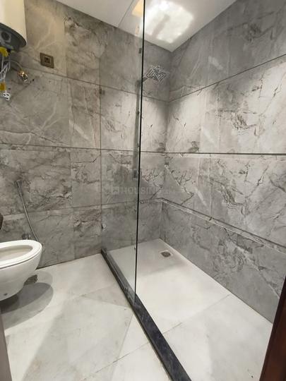 Tarun Vihar Apartments Bathroom 1