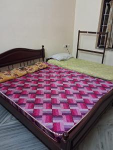 Bedroom Image of 1200 Sq.ft 2 BHK Independent House for rent in Vennala Kochi for Rs. 20000
