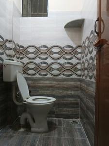 Common Bathroom Image of 700 Sq.ft 2 BHK Independent House for rent in Varthur Bengaluru for Rs. 19000