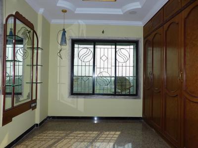 Hall Image of 900 Sq.ft 2 BHK Apartment / Flat for sale in Manisha Towers, Mulund East Mumbai for Rs. 16500000
