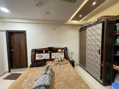 Bedroom Image of 1980 Sq.ft 3 BHK Apartment / Flat for sale in Vinoothna Pitties Majesty, Koti Hyderabad for Rs. 20500000