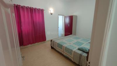 Bedroom Image of 3008 Sq.ft 4.5 BHK Villa for rent in Paramount Golfforeste Villas, Surajpur Greater Noida for Rs. 65000