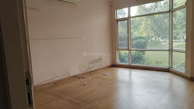 Bedroom Image of 1698 Sq.ft 2 BHK Apartment / Flat for rent in Jaypee The Star Court, Jaypee Greens Greater Noida for Rs. 50000