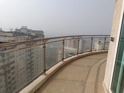 Balcony Image of 4425 Sq.ft 4 BHK Apartment / Flat for sale in Mahagun Mezzaria, Sector 78 Noida for Rs. 89000000