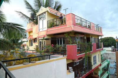 5 BHK Independent House