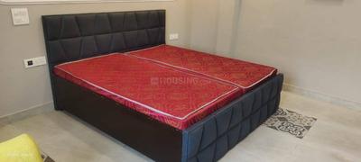 Bedroom Image of 502 Sq.ft 1 BHK Builder Floor for rent in Old Double Storey, Lajpat Nagar New Delhi for Rs. 28000