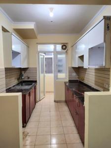Kitchen Image of 2410 Sq.ft 4 BHK Apartment / Flat for sale in Amrapali Silicon City, Sector 76 Noida for Rs. 26500000