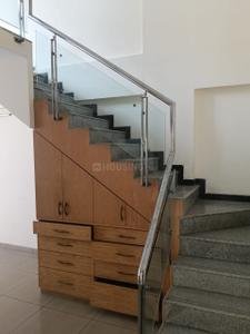 Image of 2200 Sq.ft 3 BHK Apartment / Flat for rent in Halasuru, Bengaluru for Rs. 90000