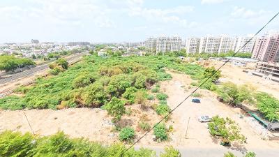 Image of 1170 Sq.ft 2 BHK Apartment / Flat for sale in Tragad, Ahmedabad for Rs. 6200000