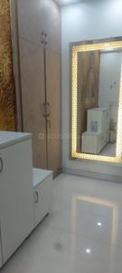 Bedroom Image of 1650 Sq.ft 3 BHK Apartment / Flat for sale in Vidhisha Apartment, Patparganj New Delhi for Rs. 30000000