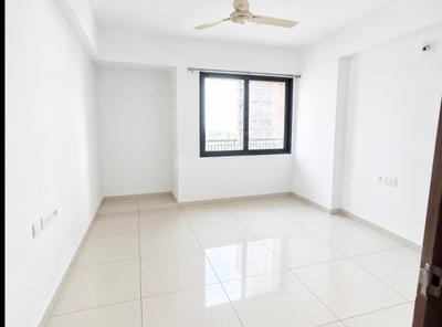 Bedroom Image of 1600 Sq.ft 3 BHK Apartment / Flat for rent in Avirat Silver Brook, Shilaj Ahmedabad for Rs. 23500