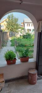 Balcony Image of 1600 Sq.ft 6 BHK Independent House for sale in Buchpora Srinagar for Rs. 36000000
