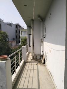 Living Room Image of 850 Sq.ft 2 BHK Builder Floor for rent in Shalimar Bagh New Delhi for Rs. 18000