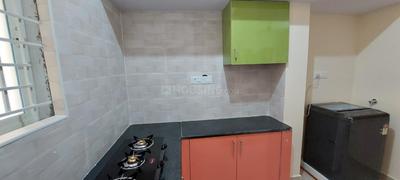 Kitchen Image of 850 Sq.ft 2 BHK Builder Floor for rent in Mahadevapura Bengaluru for Rs. 35000
