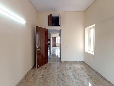 Bedroom Image of 800 Sq.ft 2 BHK Apartment / Flat for sale in Arunodaya apartment, Vikaspuri New Delhi for Rs. 10500000
