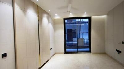 Bedroom Image of 2448 Sq.ft 4 BHK Builder Floor for sale in Model Town New Delhi for Rs. 46500000