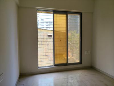 Bedroom Image of 840 Sq.ft 2 BHK Apartment / Flat for rent in Right Delta House, Jogeshwari East Mumbai for Rs. 70000