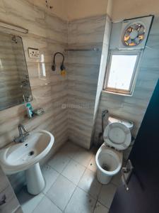 Bathroom Image of 800 Sq.ft 2 BHK Apartment / Flat for sale in Panchsheel Greens, Noida Extension Greater Noida for Rs. 6600000