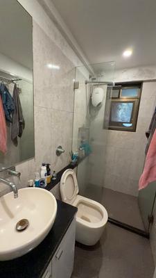 Image of 1050 Sq.ft 3 BHK Apartment / Flat for sale in Santacruz West, Mumbai for Rs. 60000000