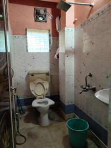 Bathroom Image of 780 Sq.ft 2 BHK Apartment / Flat for sale in Haltu Kolkata for Rs. 4900000